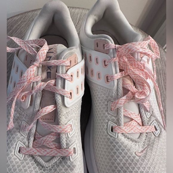 Womens Air Max Bella TR 4 'Summit White Orange Pearl' 7.5 - Picture 7 of 8